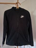 Nike Pullover Jacke mit Kapuze in schwarz / grau in 158 Niedersachsen - Hemsbünde Vorschau