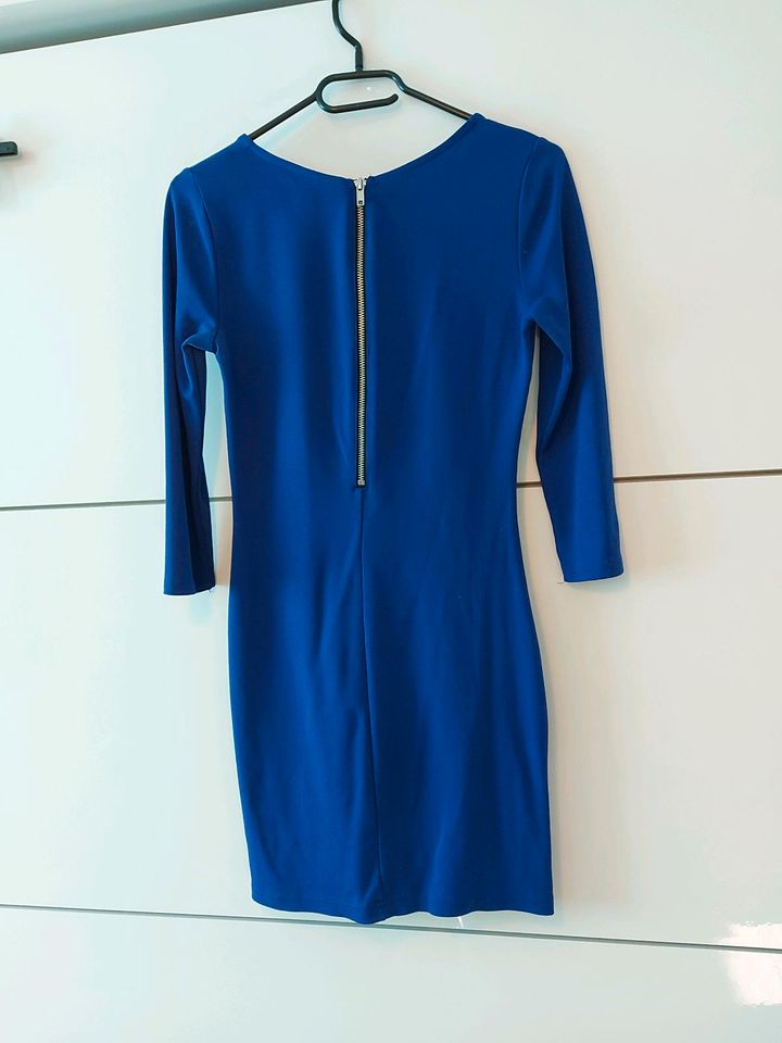 Blaues Schickes Kleid in Pinneberg