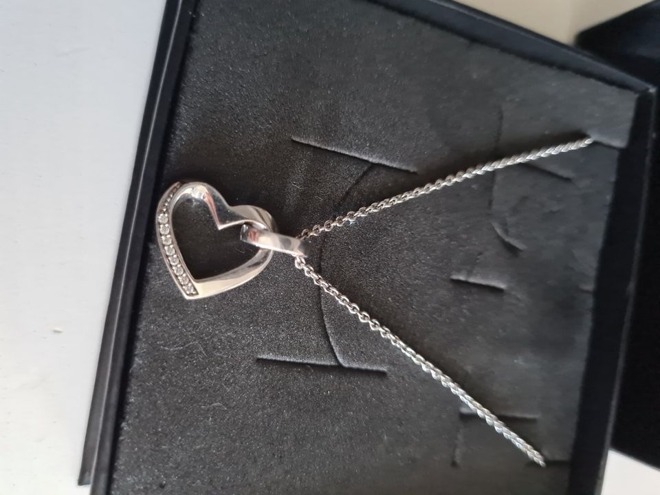 NEUE Kette Jette Joop, Herzanhänger, Halskette 925, NP 99,90 € in Gießen