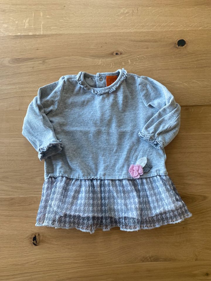 Kleid Baby grau Gr.62 in Ortenburg