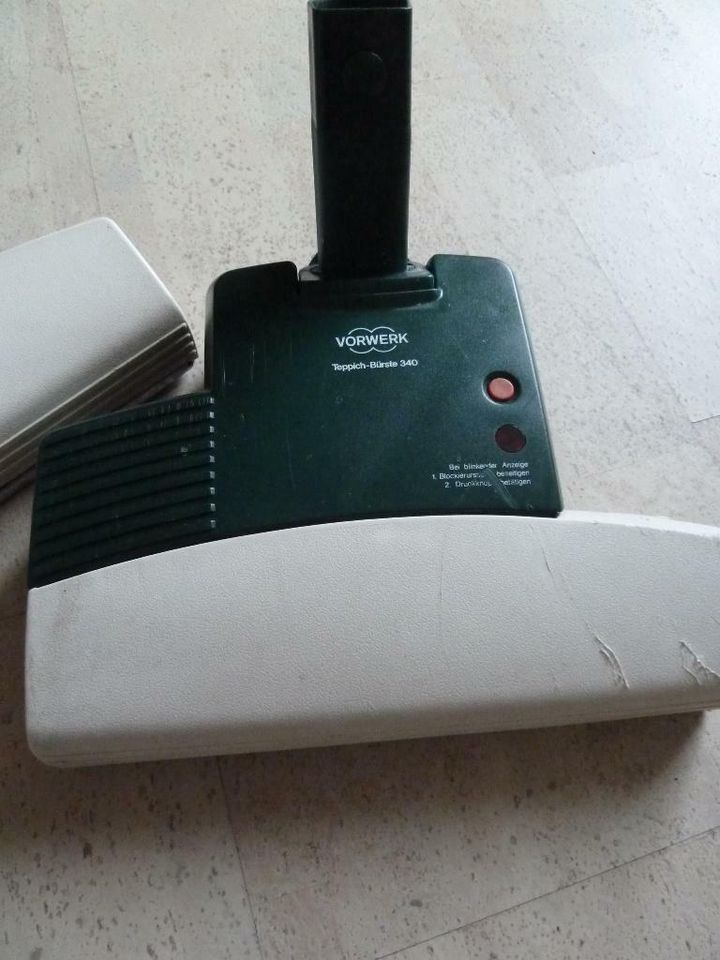 Vorwerk Teppich-Bürste 340, 2 Stk., Reparturbedürftig in Weiherhammer