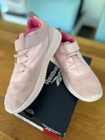 Reebok FLEXAGON ENERGY Hallenschuhe Sportschuhe Laufschuhe Gr 33 Nordrhein-Westfalen - Krefeld Vorschau