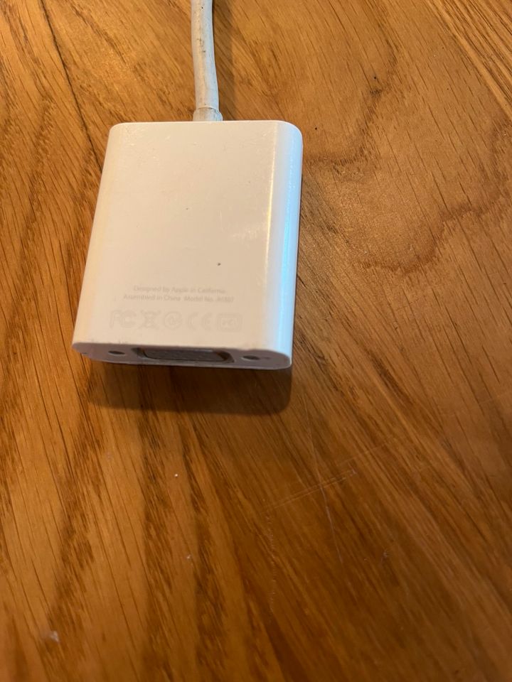 Apple A1307 Mini Displayport auf VGA Adapter in Großostheim