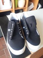 Levi's Schuhe Größe 41 Nordrhein-Westfalen - Rödinghausen Vorschau