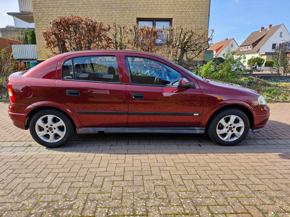 Opel Astra - G 1,8 16V in Stadthagen