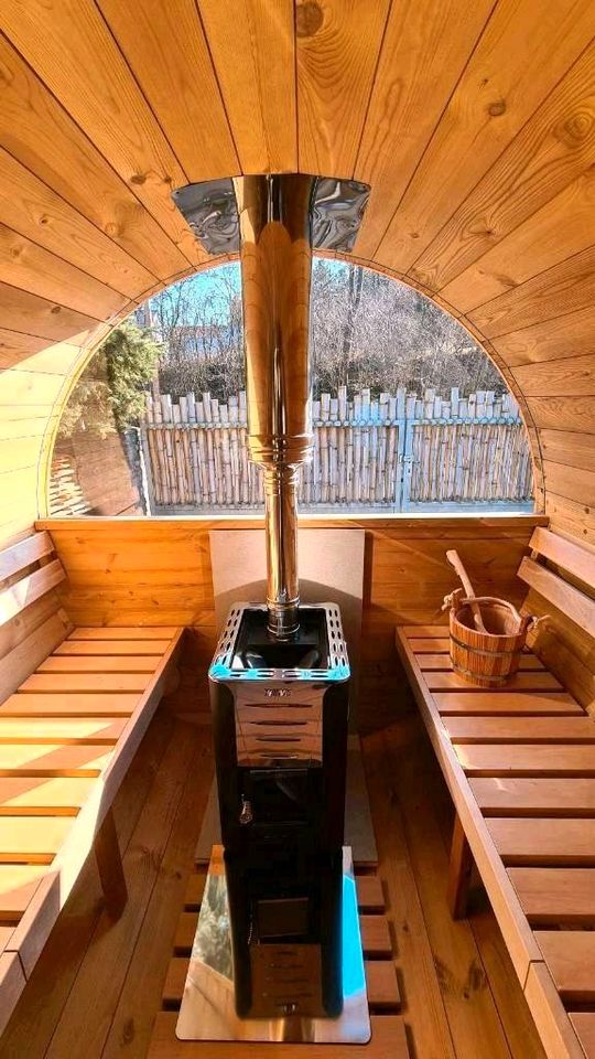 Sofort startklar & fertig montiert Fasssauna mit Holzofen Saunafass Garten Sauna Harvia Saunatonne Haus Fassauna Badezuber Hot Tub Kamin Badefass Brennholz Feuertonne Tiny House Fass Gartenhaus mobile in Erfurt