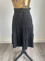 Essentiel Antwerp XL 42 44 Rock schwarz Midi Hohe Talienbund Nürnberg (Mittelfr) - Südstadt Vorschau