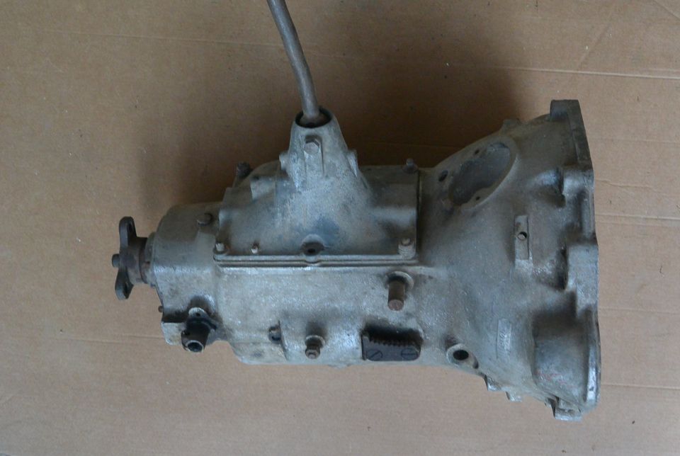 Schaltgetriebe Getriebe Gearbox Mercedes 200W21 Maybach Oldtimer in Roßwein