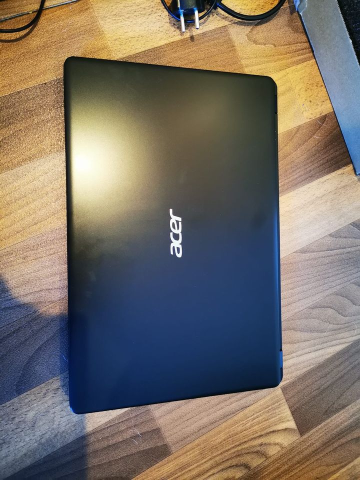 Laptop Acer Extensa 15 (EX215-51-52AW) in Laatzen