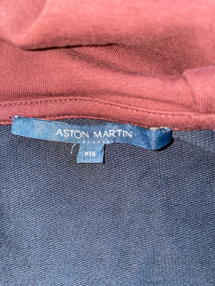 Aston Martin gr 140 dunkelblau jungen Hoodie in Hannover