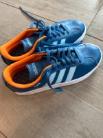 Adidas Sneaker blau 36 Jungen personalisiert neu!! Rheinland-Pfalz - Puderbach Vorschau