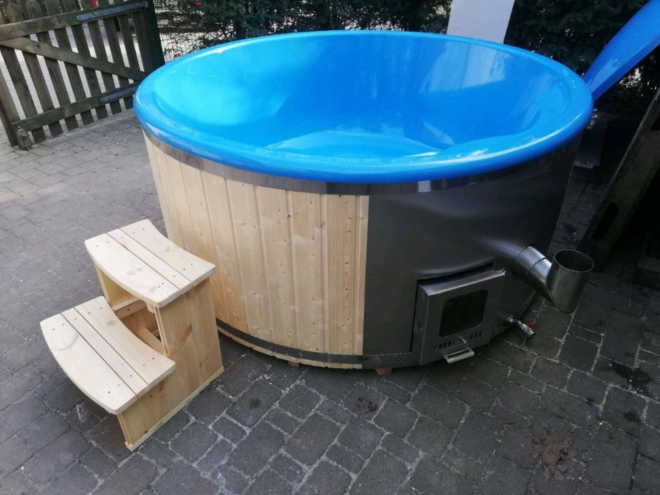 GFK  Badefass 200cm NEU  HotTub blau Badezuber Zuber in Hüllhorst