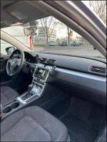 Passat 2.0 BlueTDI DSG *STHZ*NAVI*TÜV*SERVICE* Frankfurt am Main - Innenstadt Vorschau