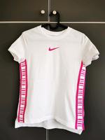 Nike T-Shirt Shirt Oberteil weiß pink Mädchen Größe 146 152 156 Bayern - Zirndorf Vorschau