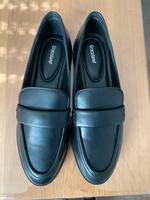 Loafer Slipper schwarz neu Halbschuh Damen Rheinland-Pfalz - Neustadt an der Weinstraße Vorschau