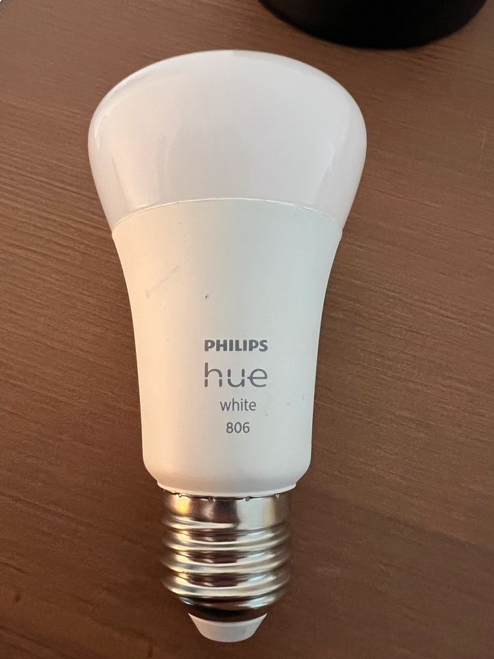Philips Hue White 806 Lumen E27 in Bonn