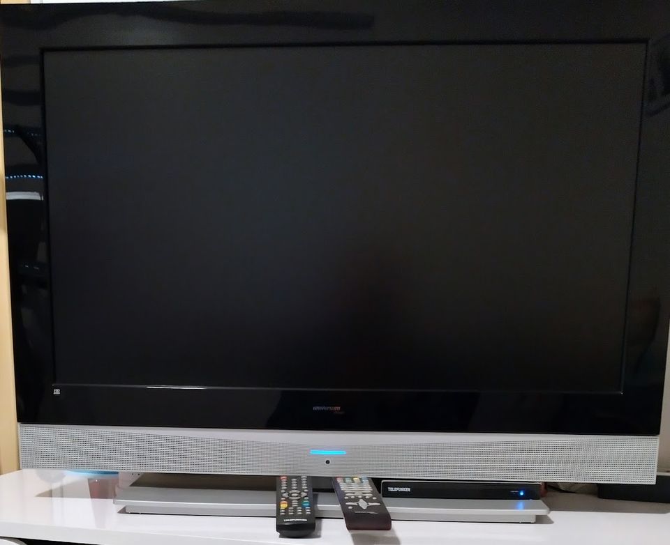 Universum LCD TV - Gerät 32 Zoll in Ranstadt