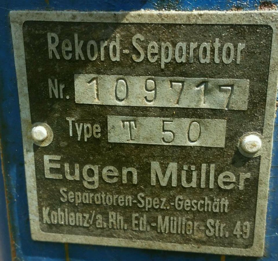 alte Milch-Zentrifuge Separator Eugen Müller Typ T 50 in Idar-Oberstein