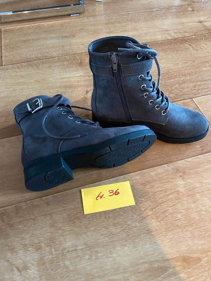 Winterschuhe Winterstiefel Mädchen Gr.36 grau wie neu in Plauen