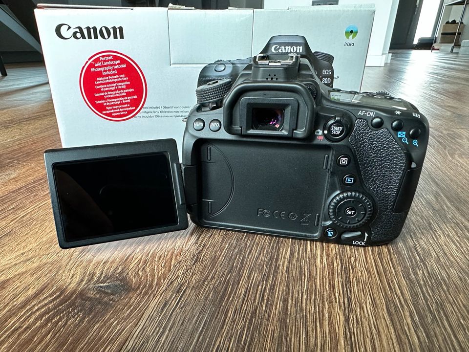 Canon EOS 80d mit 3 Objektiven und Zubehör, sehr guter Zustand in Schönefeld