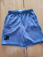 Zara Jungen Sweatshorts lila Gr.164 Nordrhein-Westfalen - Bocholt Vorschau