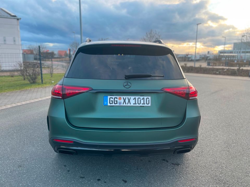 Mercedes-Benz GLE 400d 4MATIC AMG/AHK/HUD/PANO Garantie bis 2027! in Stockstadt