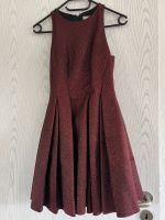 Kleid Asos Rot glitzer Größe 36 Hessen - Oestrich-Winkel Vorschau