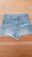 Mädchen Jeans shorts kurze Hose Gr. 134 Baden-Württemberg - Vaihingen an der Enz Vorschau