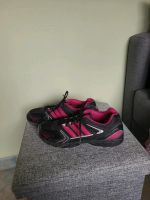 Adidas Sportschuhe schwarz pink Gr. 40 Nordrhein-Westfalen - Xanten Vorschau