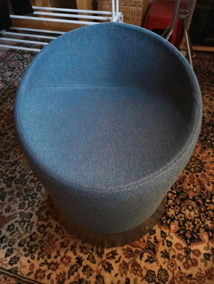 SITZPOUF/ HOCKER in Leimen