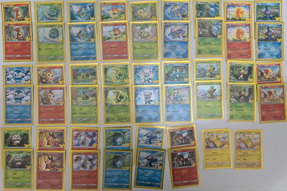 Pokemon 25 jahre mc donalds Karten Sammlung holo in Leipzig