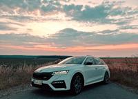 Skoda Octavia 2.0 TSI DSG RS PLUS COMBI RS PLUS Niedersachsen - Bad Harzburg Vorschau