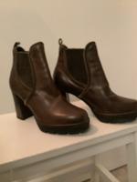Maripe Stiefelette Gr 36,5 in braun Niedersachsen - Lengede Vorschau