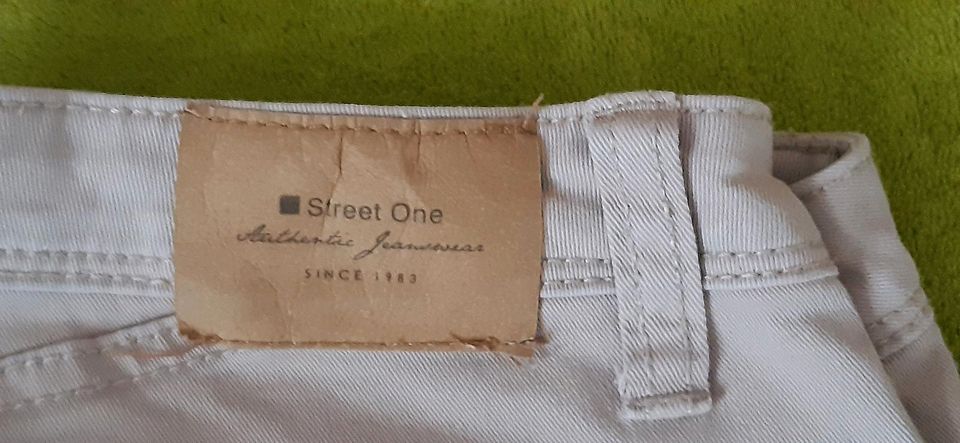 Street One Hose Jeans beige Größe 27   3,50€ in Bochum