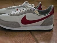 NIKE Sportschuhe NEU 43 Sneaker Leder Weiß Altona - Hamburg Blankenese Vorschau