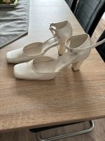 Brautschuhe Chen Dress Ivory Größe 39 Niedersachsen - Barßel Vorschau