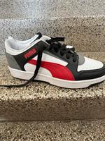Ungetragene Puma Sneaker Größe 44 Sachsen - Chemnitz Vorschau