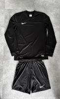 Nike Sport Hose und Langarm Shirt Hessen - Kriftel Vorschau