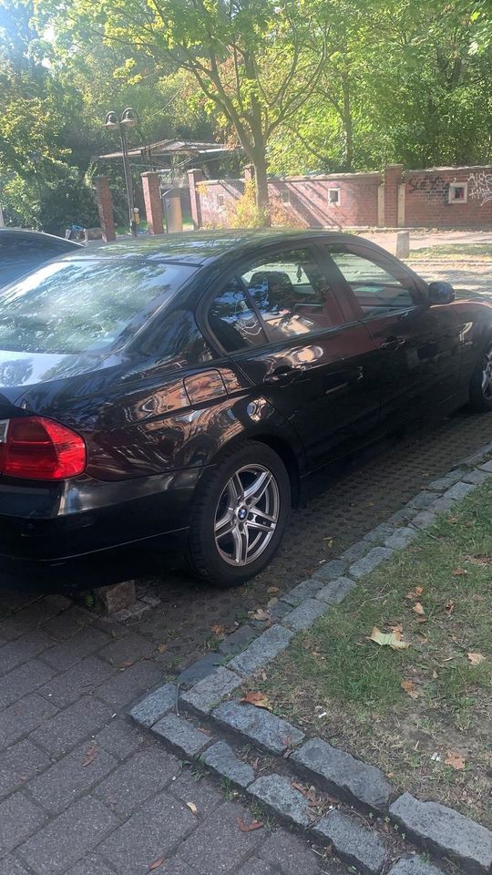 BMW e90 318i in Stuttgart