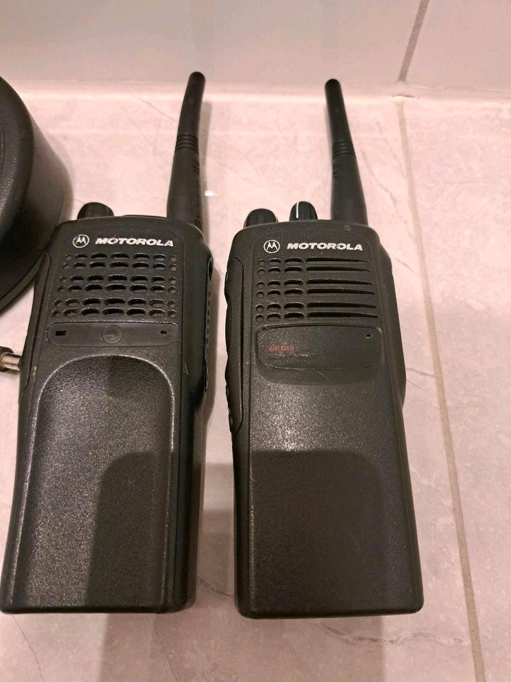 Motorola GP640 GP320 UHF Funkgeräte in Kamen