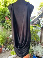 Pinko Kleid mit komplett offene Rücken Hessen - Maintal Vorschau