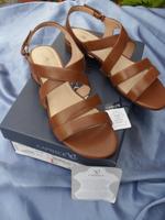 Damen-Sandalen von Caprice- Gr. 6 (39), Farbe Cognac-NEU, ungetr. Niedersachsen - Zeven Vorschau