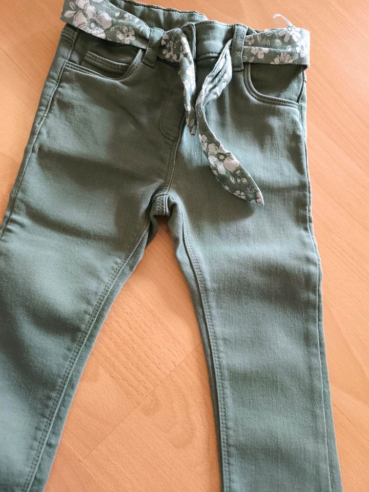 Kinder Jeans in Essenheim