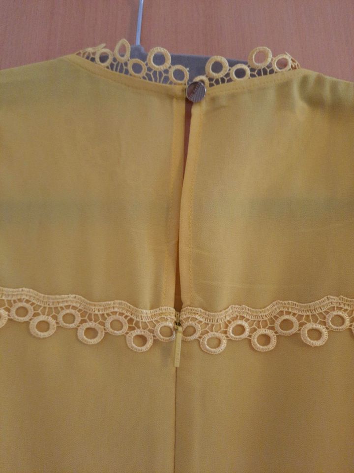 Ted Baker Bluse Größe 1 (34) in Schwarzenbruck