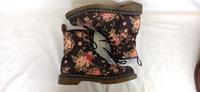 Dr Martens 11821 Castel Canvas 8 Loch Stiefel Gr. 38 Niedersachsen - Marklohe Vorschau