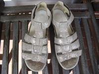 Schöne Waldläufer Sandalen beige gold 40 Klett Baden-Württemberg - Wangen im Allgäu Vorschau