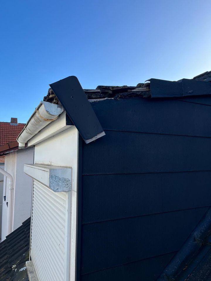 Dachdecker für Dachabdichtung ab sofort in Uetersen