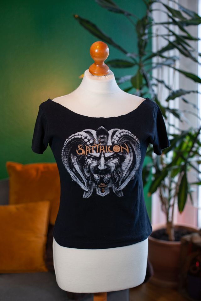 Satyricon Shirt Girlie Merchandise Bandmerch Blackmetal Bandshirt in Berlin