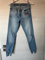 Ripped Jeans Zara hellblau Gr. 36 Bayern - Türkheim Vorschau