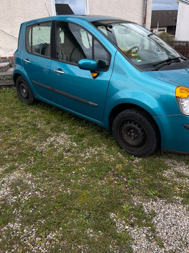 Renault Modus Neu Bereift !!! in Augsburg